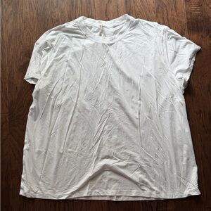 lululemon athletica Classic White Short Sleeve Tee
